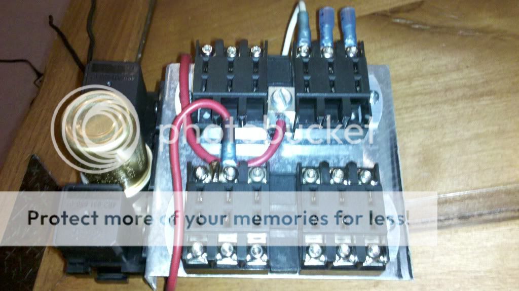 Making a fuse block...Questions about this strange wiring - Sweptline.ORG